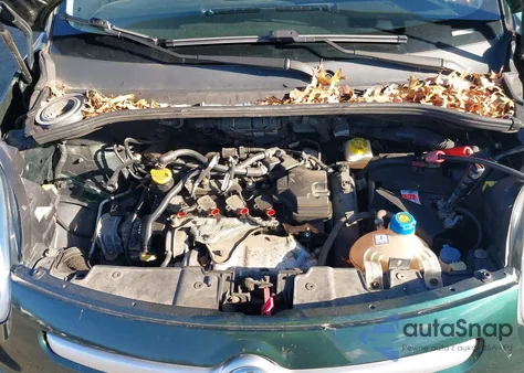 2014 Fiat 500L Trekking из США, поврежденный, VIN ZFBCFADH7EZ018955